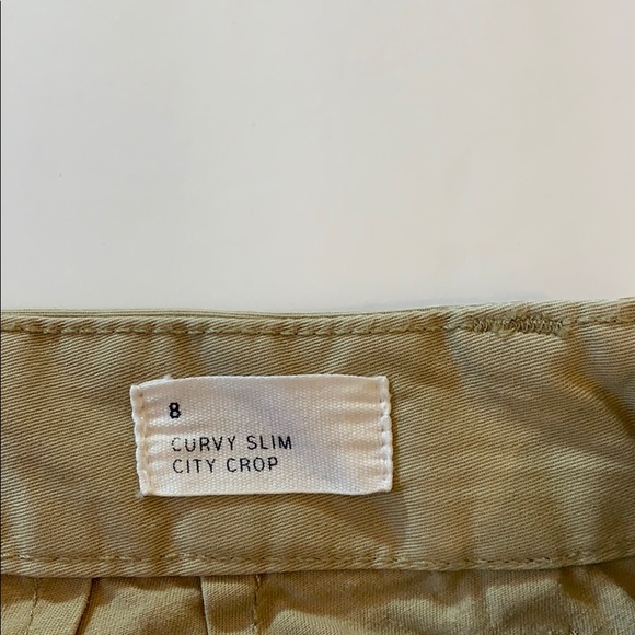 NWT GAP Curvy Slim City Cropped Khakis sz 8 - Picture 5 of 12